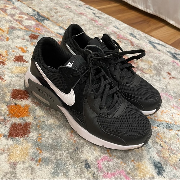 Nike air max excee sneaker in black/white - Picture 2 of 7